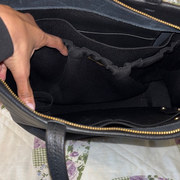 Cuyana soft tall zipped Leather Tote Bag  with Cuyana insert - Picture 7 of 11